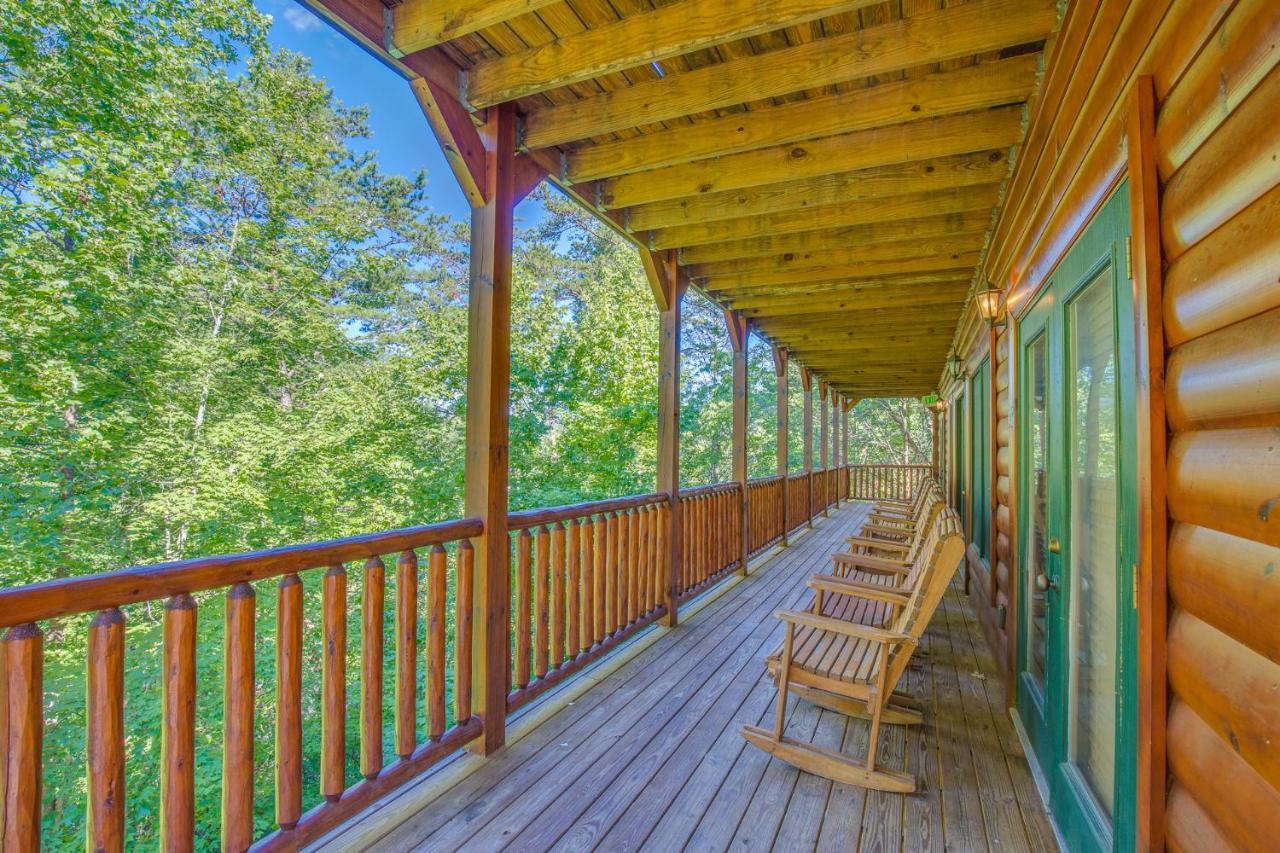 Hemlock Inn Гатлинбург Экстерьер фото