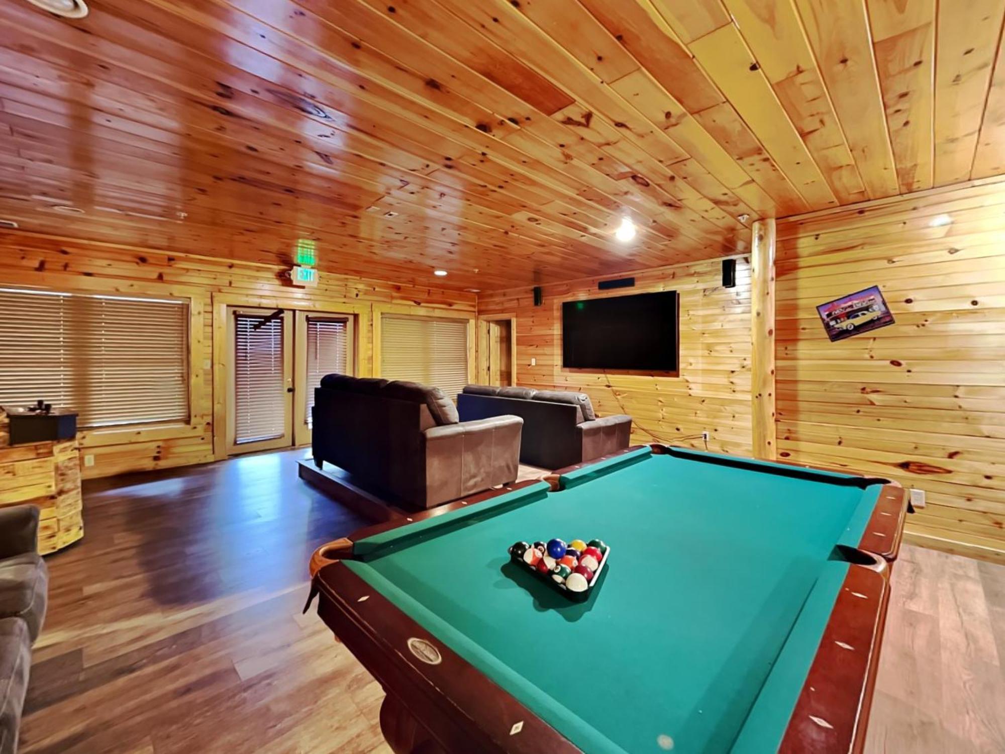 Hemlock Inn Гатлинбург Экстерьер фото