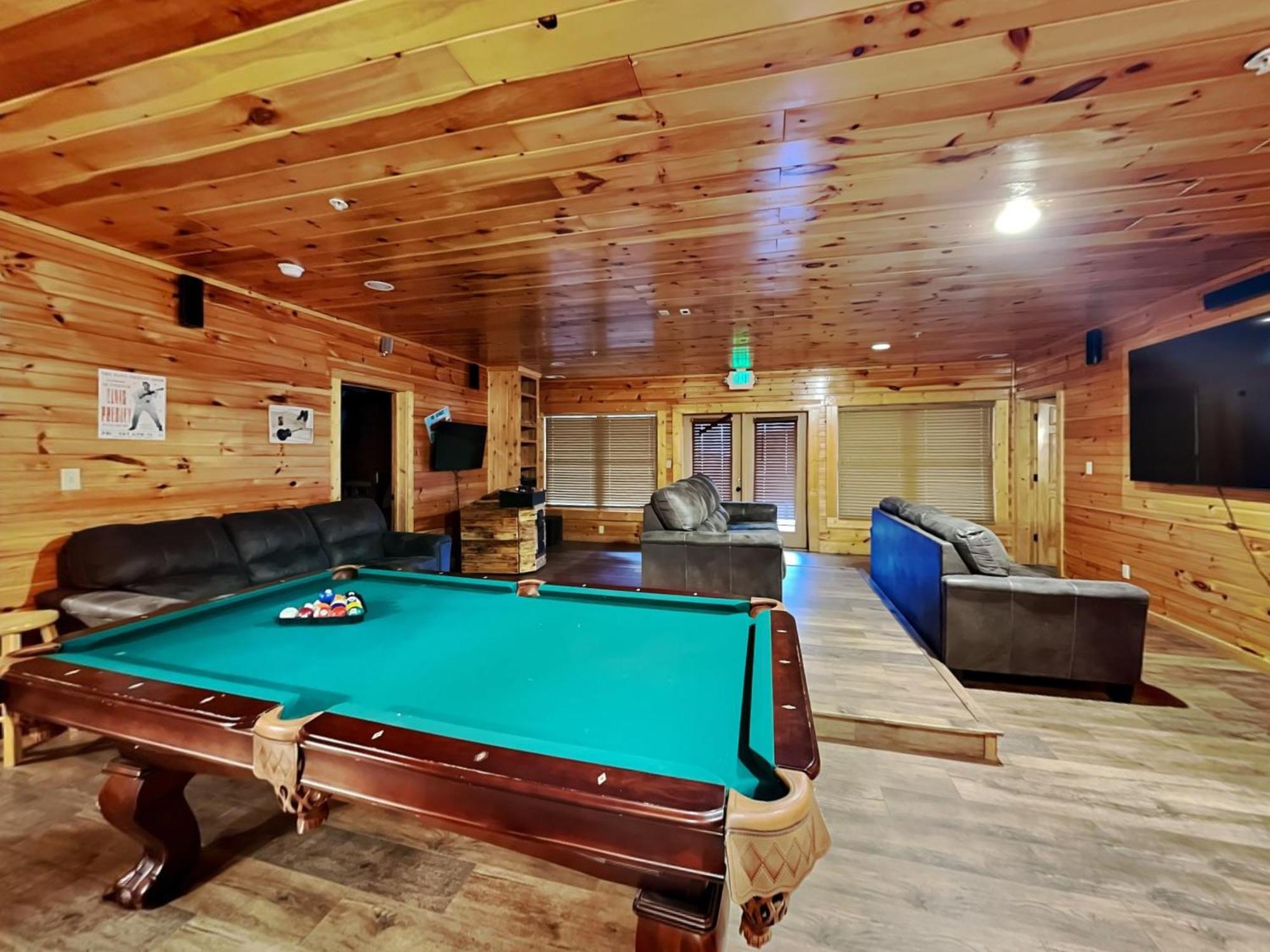 Hemlock Inn Гатлинбург Экстерьер фото